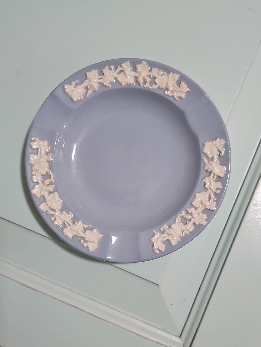 Wedgwood Pale Lavender Plate with White Vine